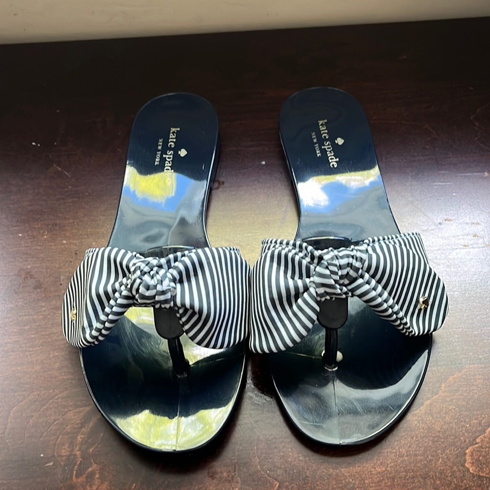 Gently worn Kate Spade navy blue sandals size 7